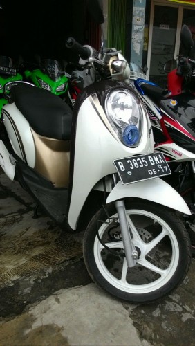 Scoopy'12 B3835BNA