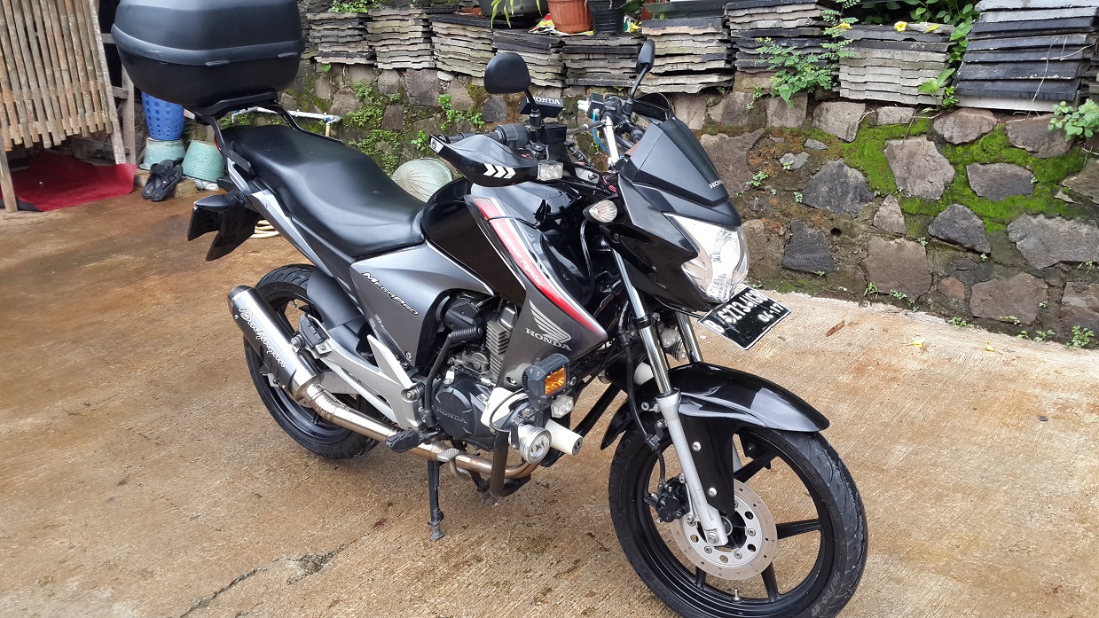 Honda New Megapro CW 2012 Jual Motor Honda MegaPro Tangerang Selatan