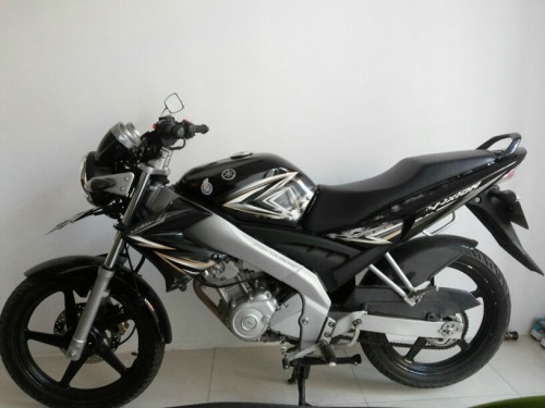 tampak samping-yamaha vixion 2008