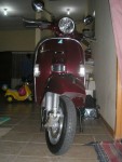 Modifikasi Vespa PX 150 2012b