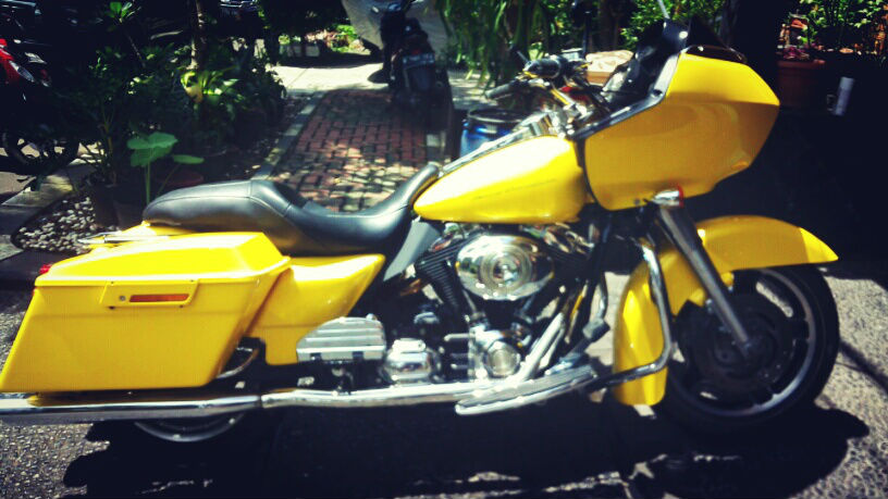 Road Glide yellow4