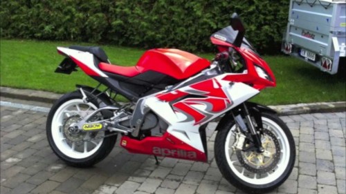 Aprilia RS125 Tahun:2011