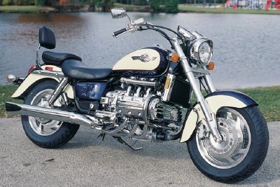 1998-honda-valkyrie-1