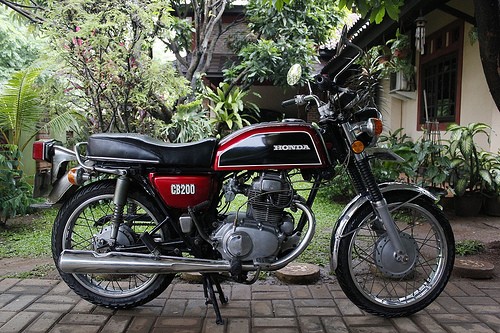 cb200 1