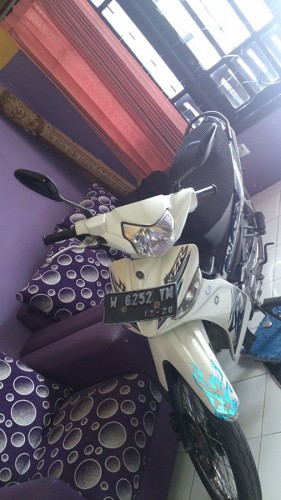 Jual Yamaha Vega ZR Putih 2010