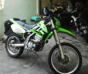 klx 250 tampak kanan