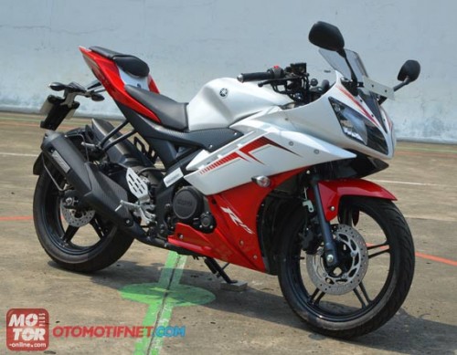 0801-harga-yzf-r15-11