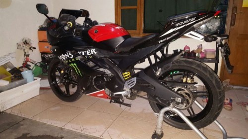 yamaha_r15_2014_merah_hitam