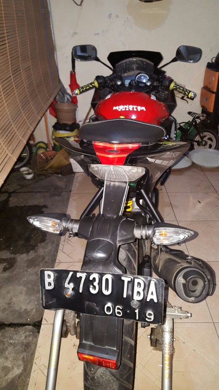 yamaha_r15_2014_merah_hitam