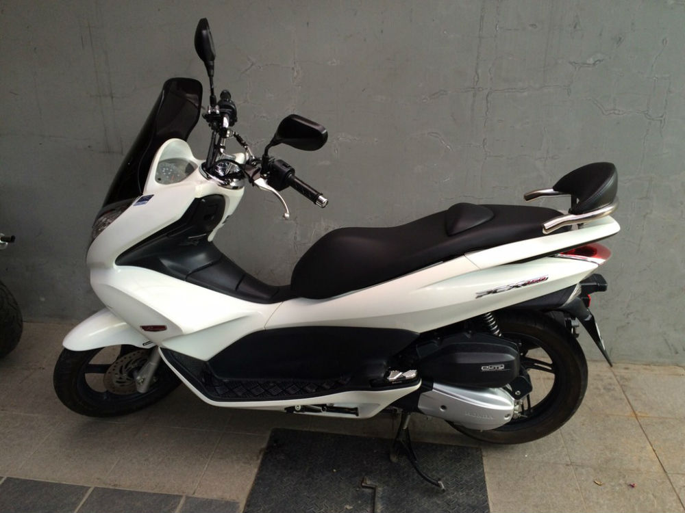 cod_jual_honda_pcx_150_putih_cbu_thailandbandung_1167709_1448082617