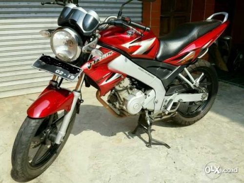 vixion merah thn 2008 mearah