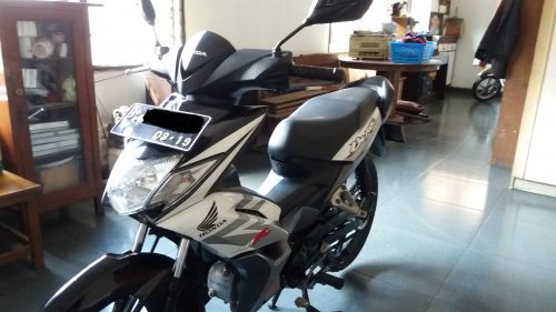 Honda Blade 2008 istimewa (KM 21 rb an)