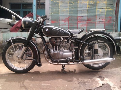 BMW R25 thn 1955 Hitam