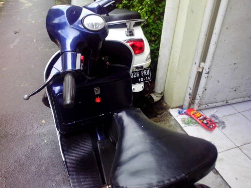 vespa_seperti_new_px_tahun_1990_jual_cepat_5317491_1440663566