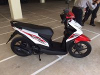 jual_cepat__honda_beat_merah_tahun_2015__cuma___4_juta__nego_1043817_1442230113