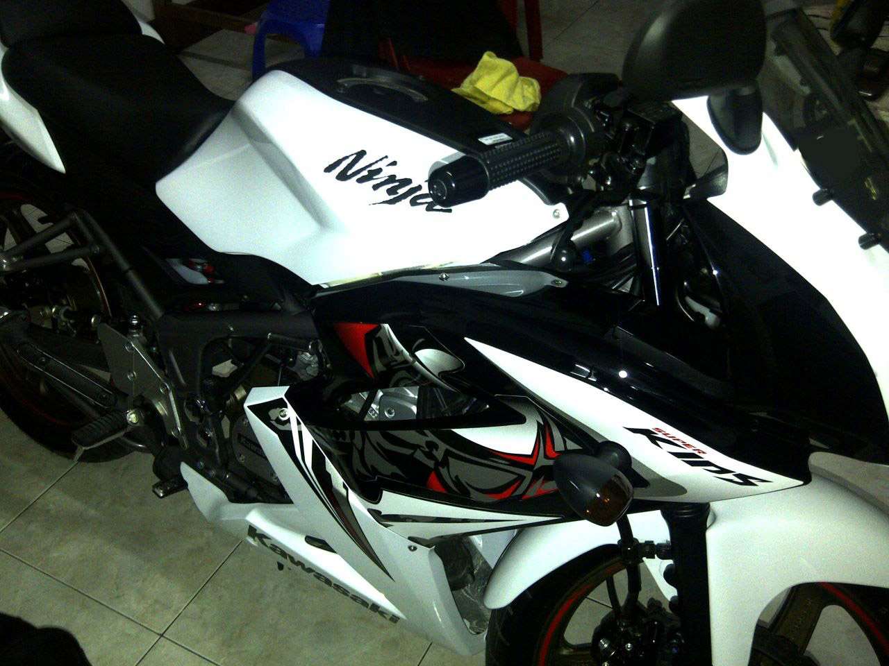 ninja-150-rr-putih-2