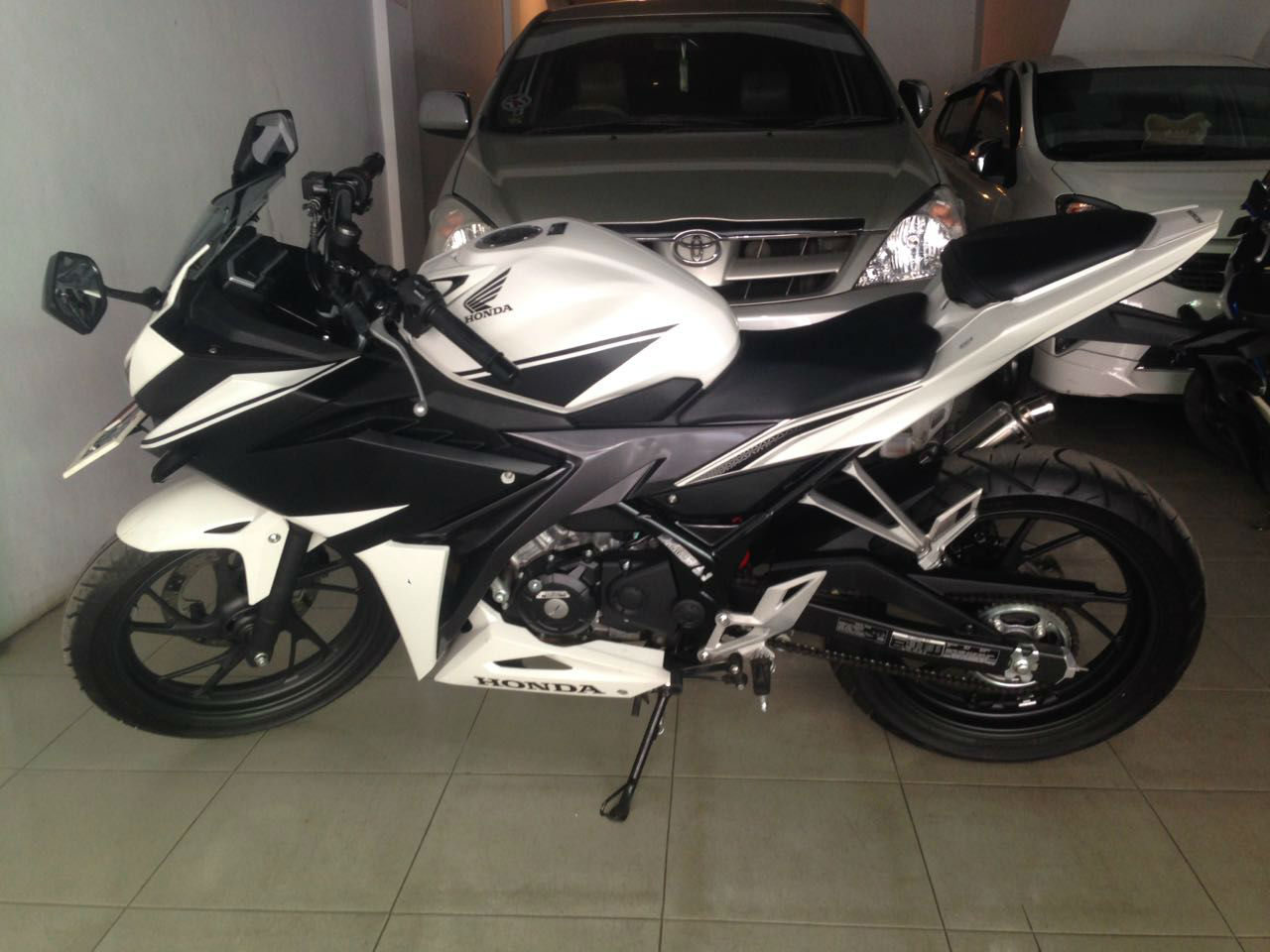 cbr white