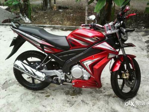 Vixion thn 2013 merah