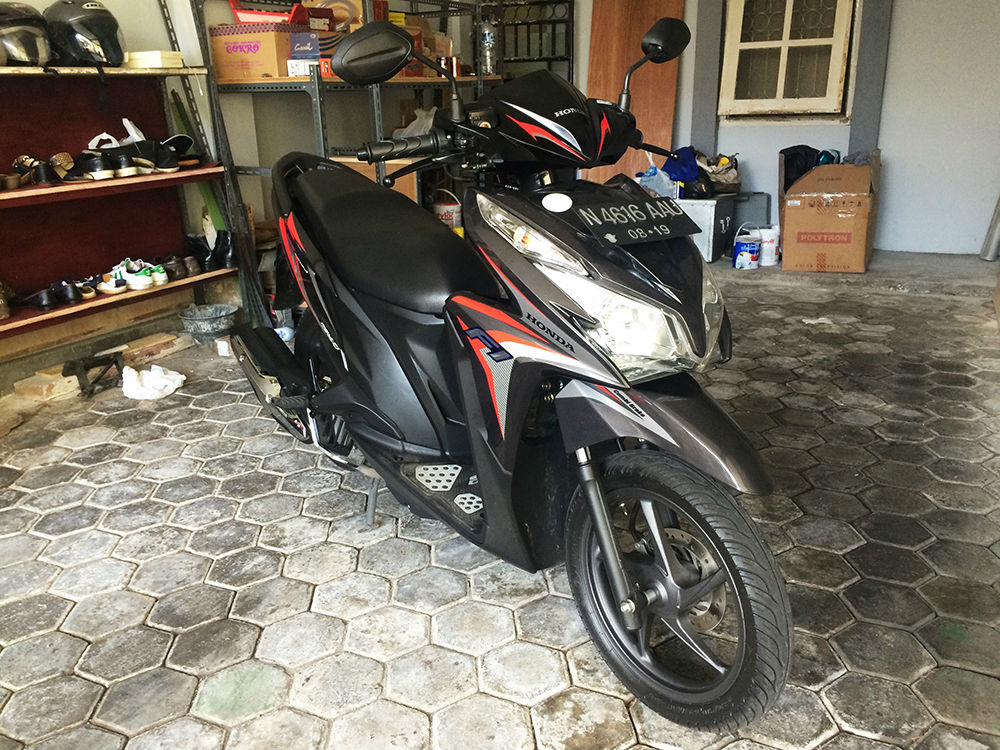 honda_vario_cbs_techno_iss_hitam_125__agustus_2014__km_1800an__cod_malang_1491249_1427515911