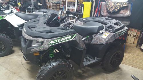 2016_Arctic_Cat_Alterra_700_XT_EPS_True_Timber_ATV_inkC52