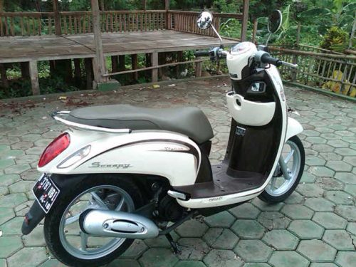 honda scoopy 2013 mulus