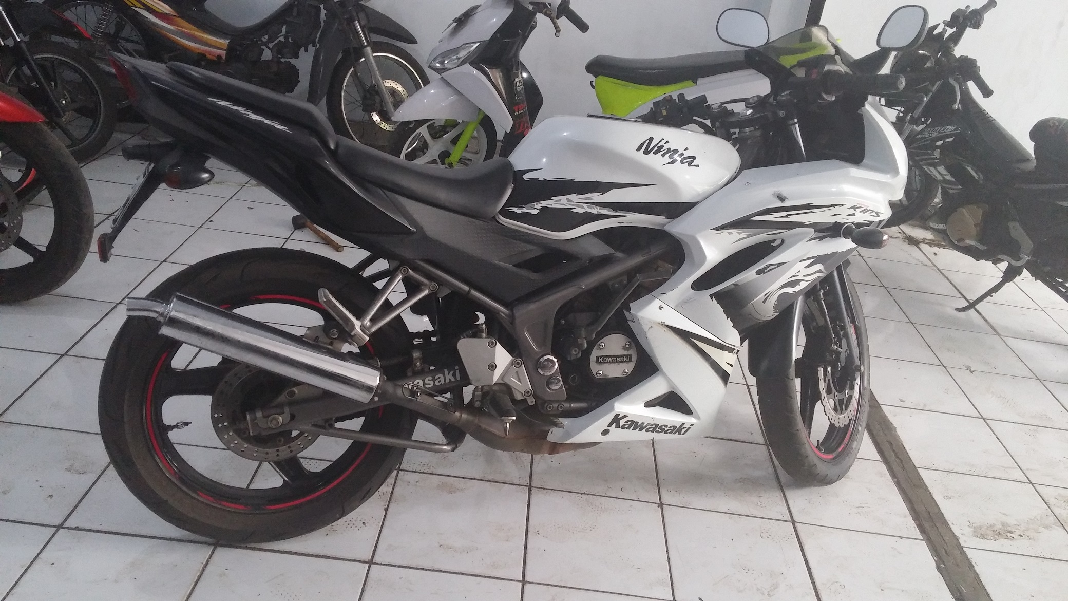 Ninja 150 RR, 2013 (Gratis Balik Nama)