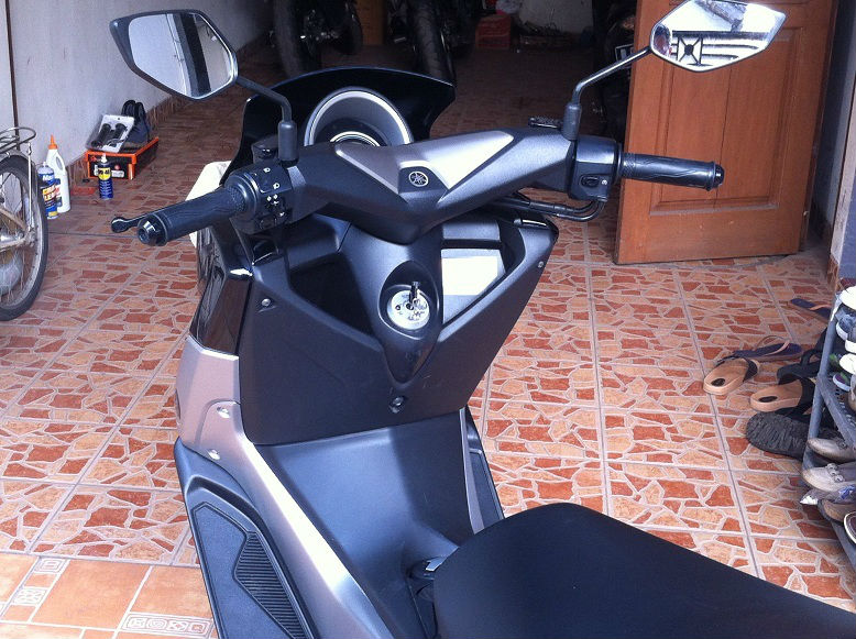 yamaha_nmax_non_abs_hitam_thn_2015_kredit_di_bantu_5287068_1470445590