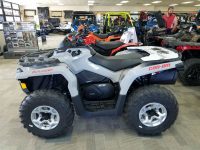 2016 Can-Am™ Outlander 570 DPS (2)