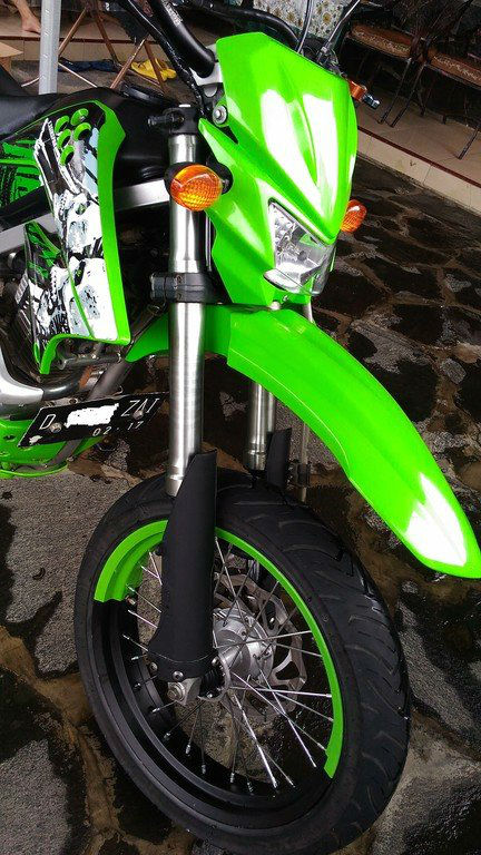 kawasaki_klx___dtracker_2012_super_moto_full_modif_bandung_2729367_1464938369