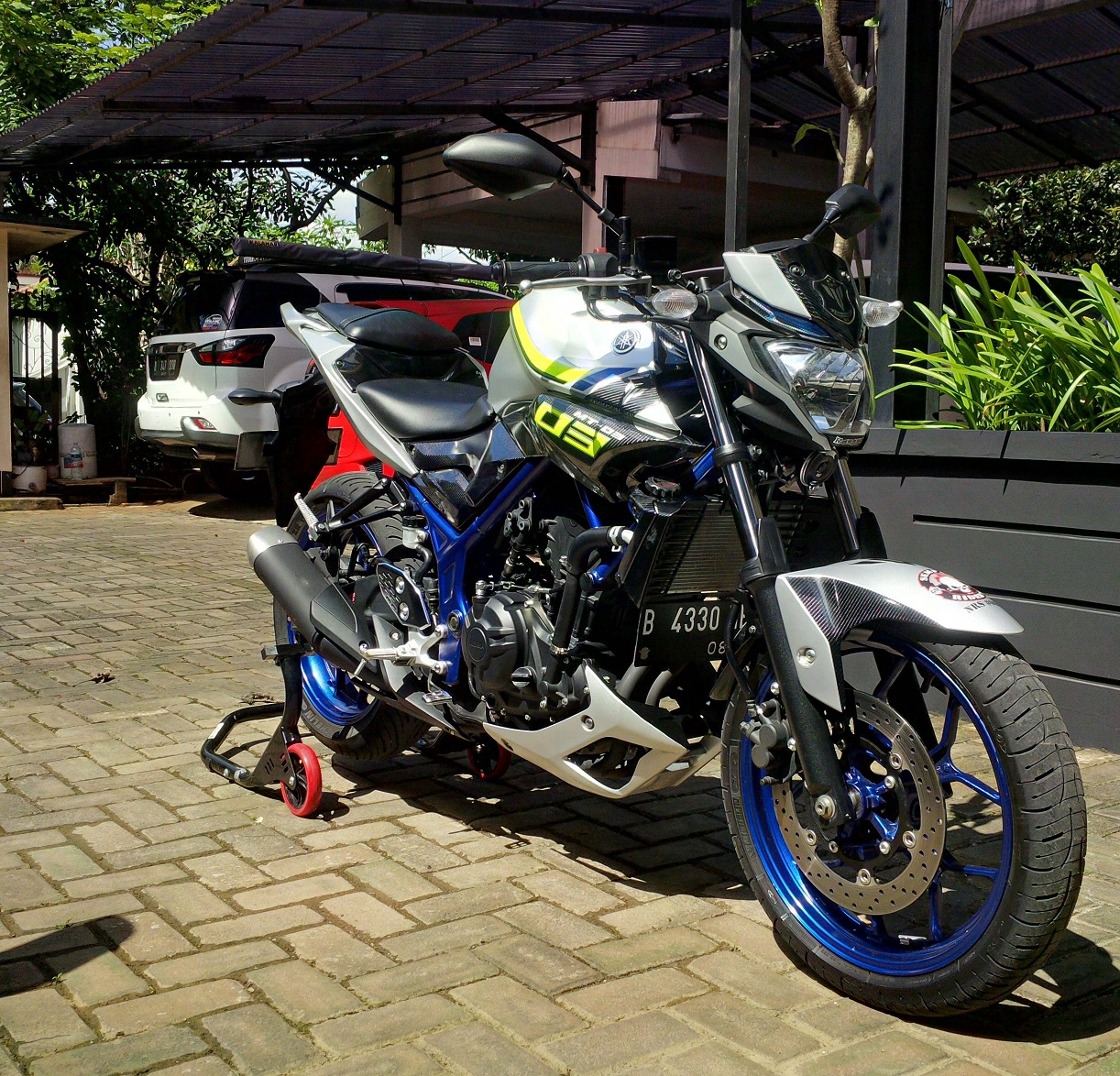 Over Kredit Yamaha MT 25 Istimewa – Silver, 2016- Kelapa Dua,Tangerang