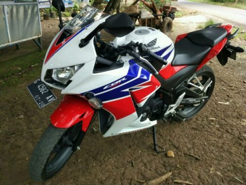 290349479_2_644x461_cbr-150r-2015-plat-g-batang-jateng-upload-foto