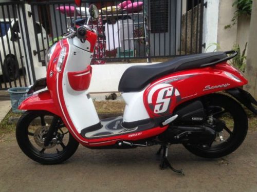 303948802_1_644x461_new-scoopy-esp-iss-sporty-2016-nyaris-97-baru-bandung-kota