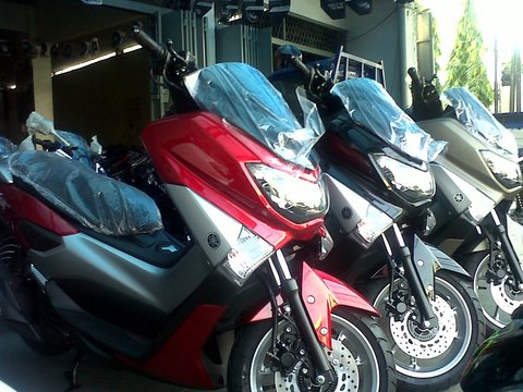 daftar_harga_promo_kredit_motor_yamaha_nmax_8809598_1470300261