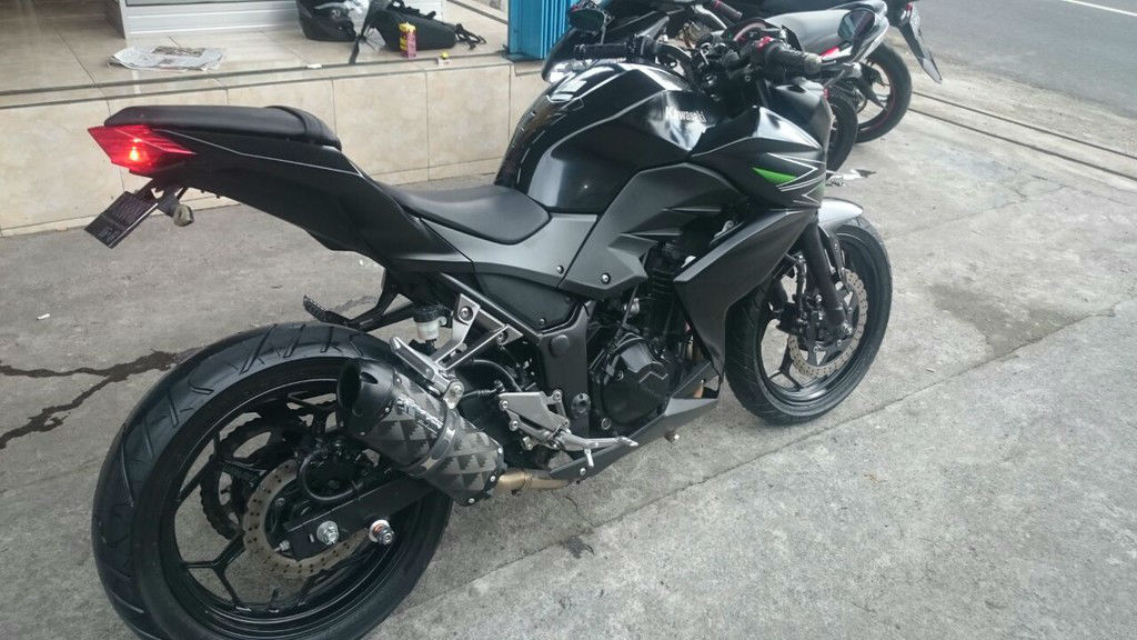 kawasaki_z250_fi_2013_hitam_cantik_semi_modif_2290878_20150222084735