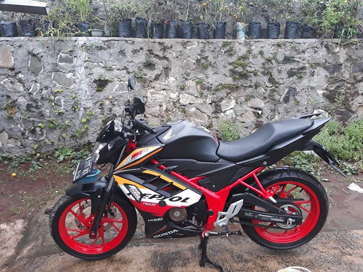 HONDA CB150R SE 2