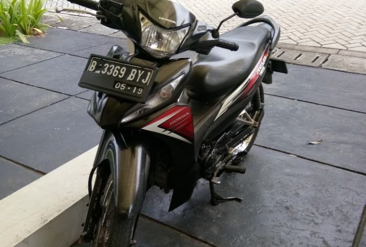 Dijual Honda Revo Bekas - Jual Motor Honda Revo Jakarta Barat