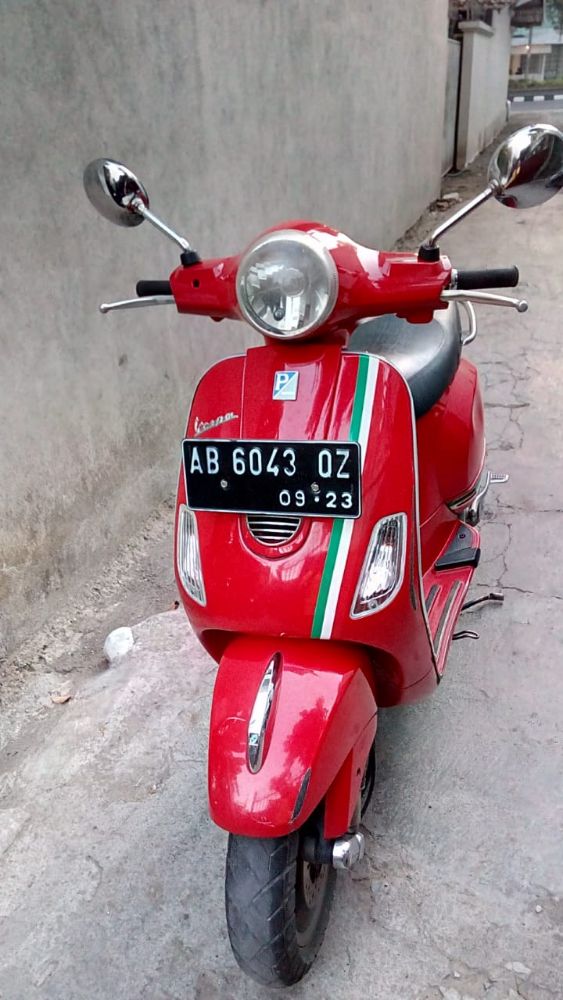 vespa merah yuwono