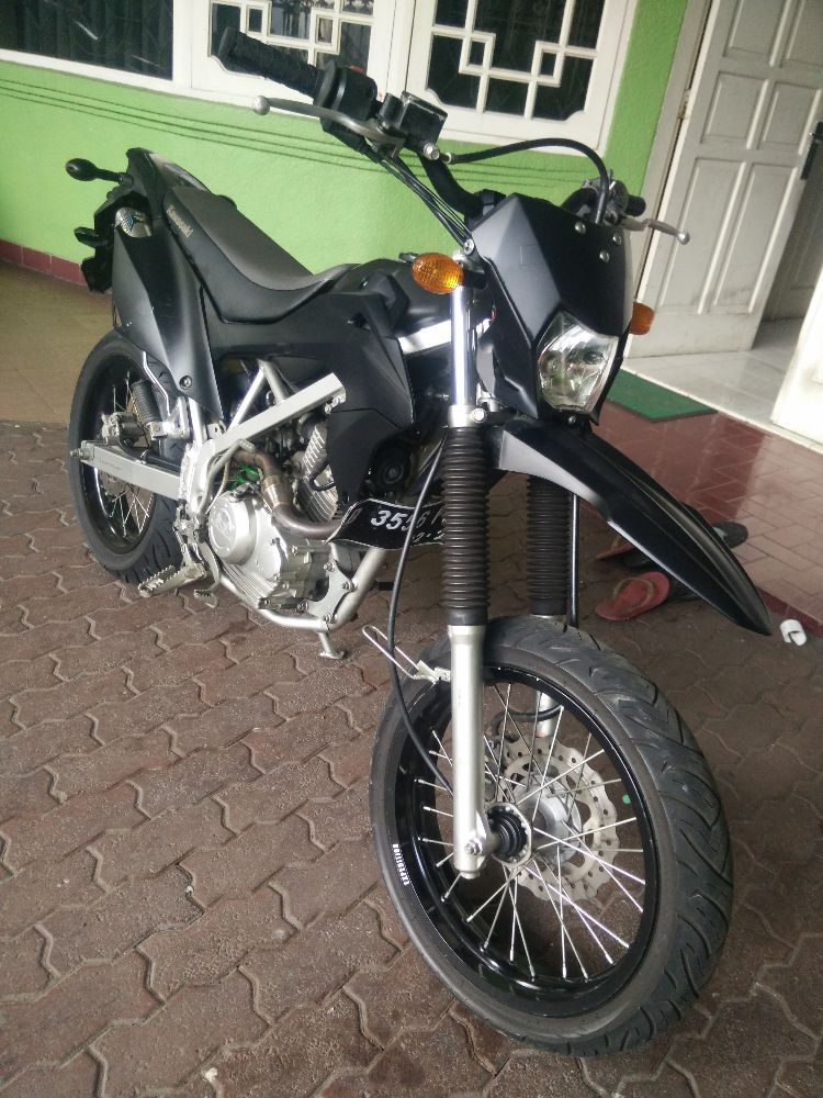 KLX7