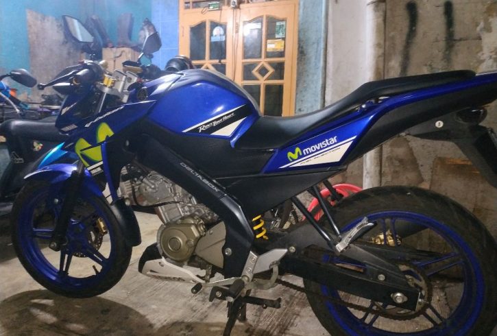 Yamaha Vixion Tahun 2015 - Jual Motor Yamaha Vixion Jakarta Pusat