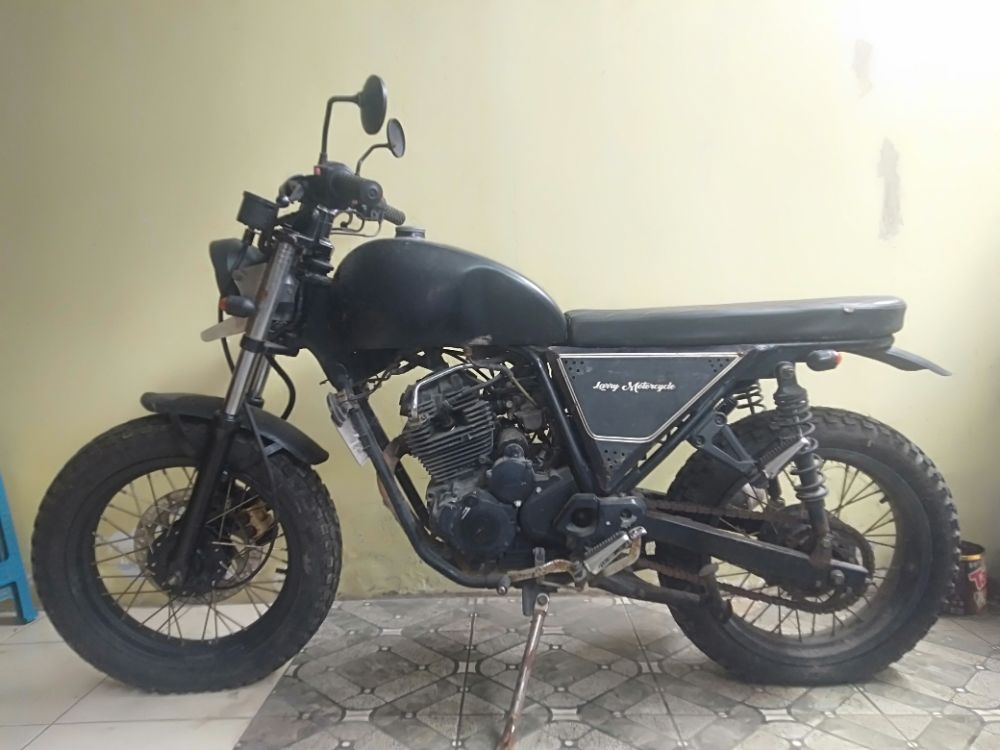 Yamaha Scorpio 225